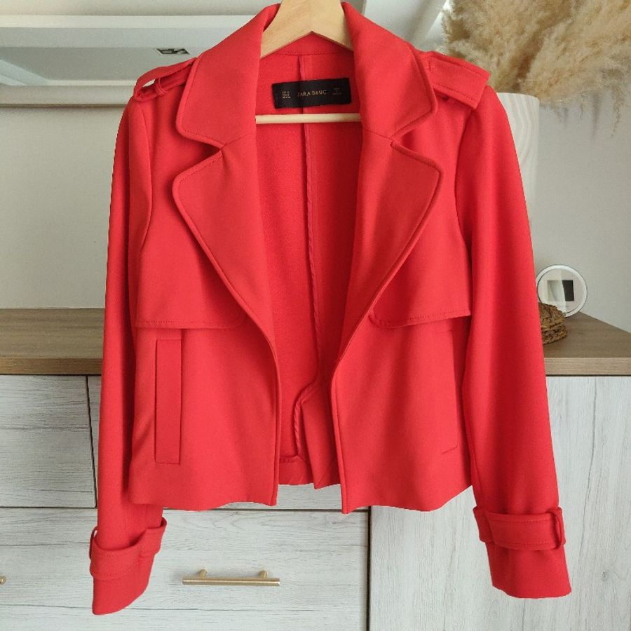 ZARA Basic 亮蕃茄紅短版外套-0