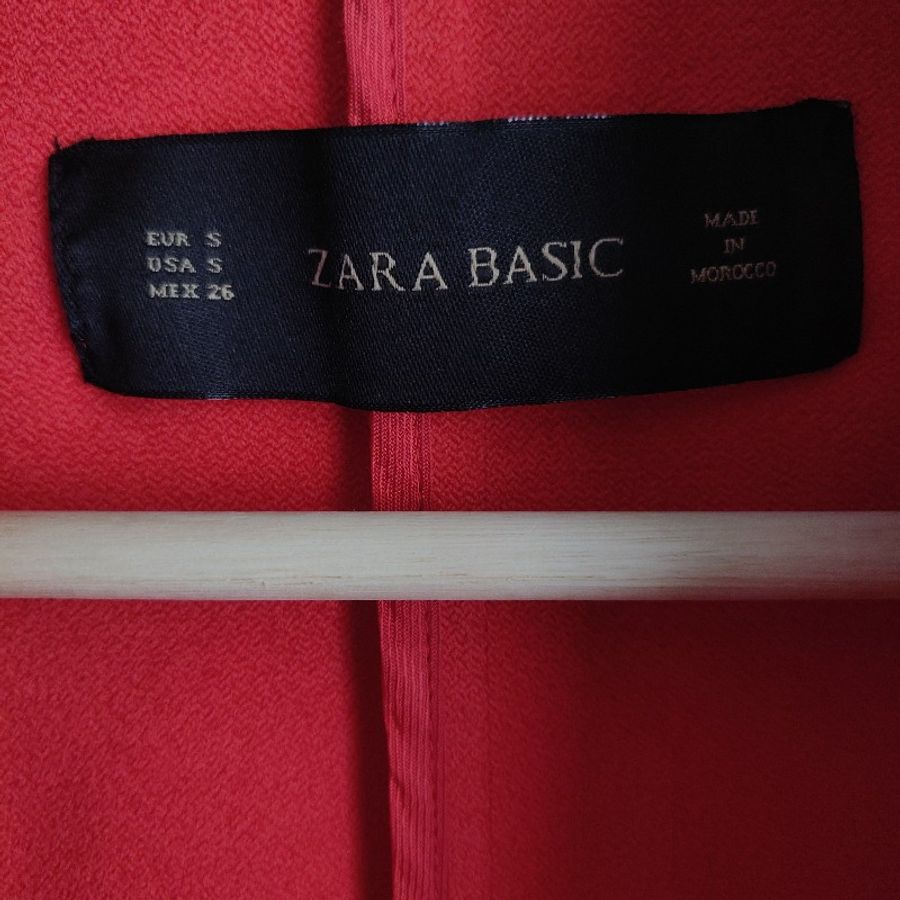 ZARA Basic 亮蕃茄紅短版外套-2