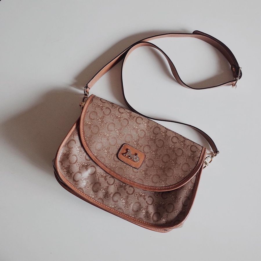 Celine vintage馬車扣老花單肩包-0