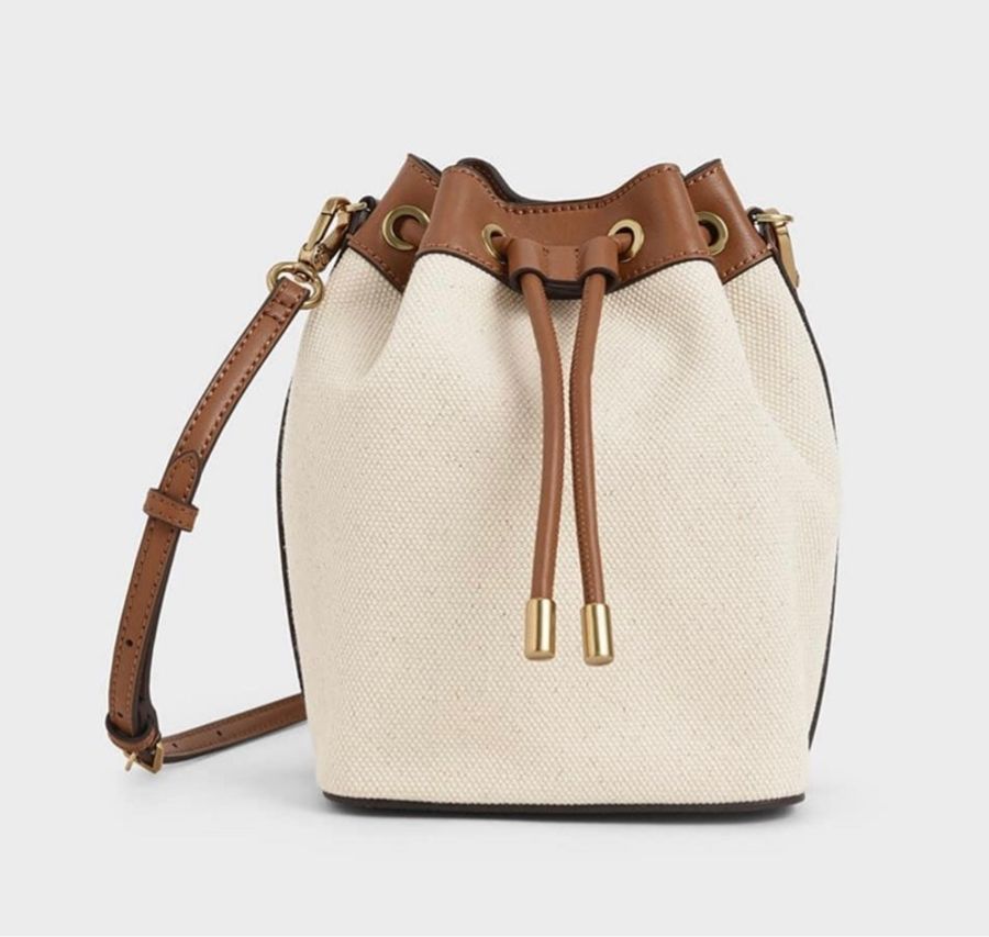 charles & keith 編織提把水桶包-1