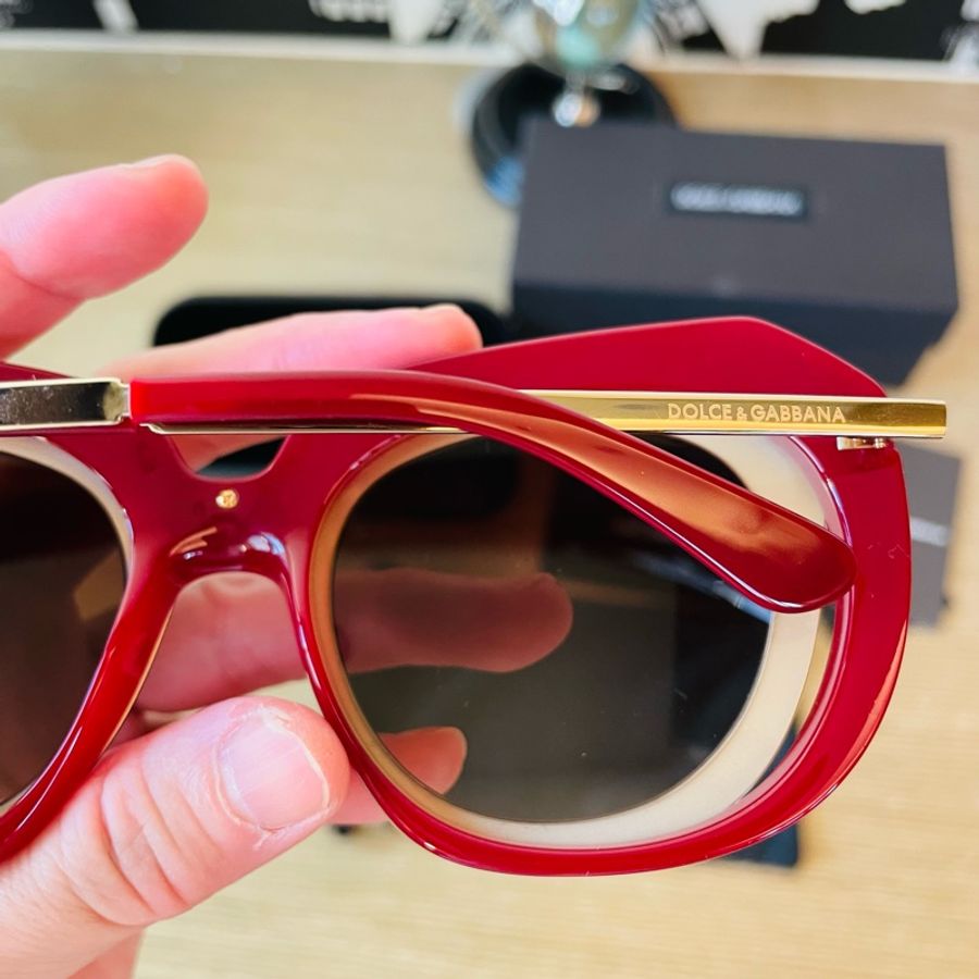 二手正品DOLCE & GABBANA 貓眼墨鏡(全配如圖、有試戴圖)看內文圖片-3