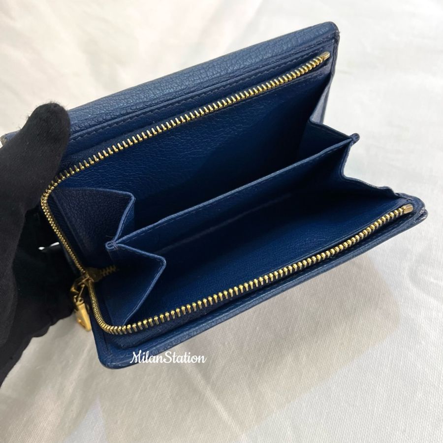 〈 MIUMIU〉寶藍色金字logo拉鍊中夾-6
