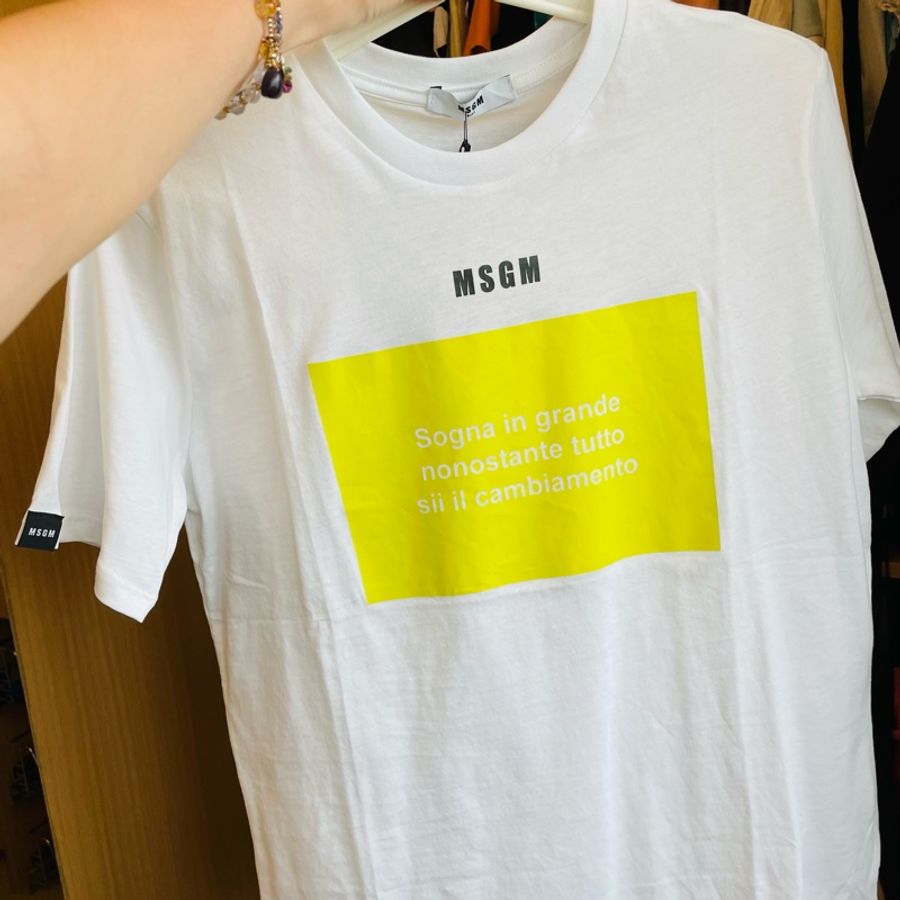 二手正品~近全新!MSGMT恤(義大利製14Y)適合S-M-5