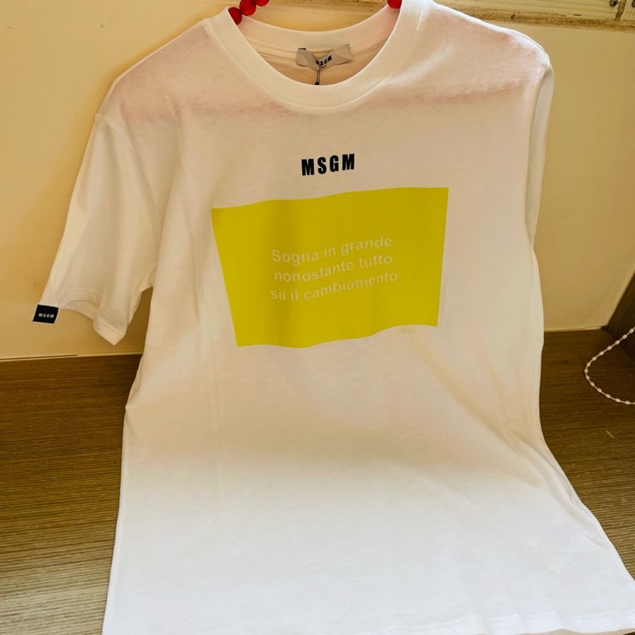 二手正品~近全新!MSGMT恤(義大利製14Y)適合S-M-8