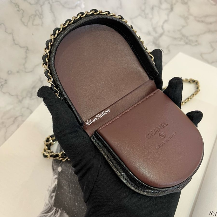 〈 CHANEL〉皮穿鏈掛脖零錢包-6