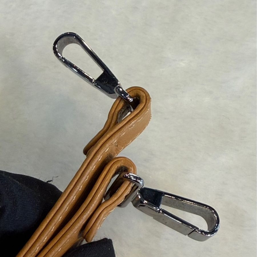 CHANEL 大logo小牛皮手提肩背包(牛奶糖色)_展示品 CH19000007-10