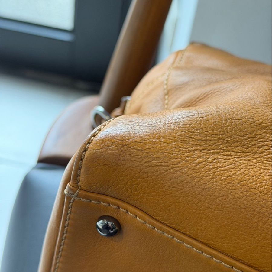 CHANEL 大logo小牛皮手提肩背包(牛奶糖色)_展示品 CH19000007-2