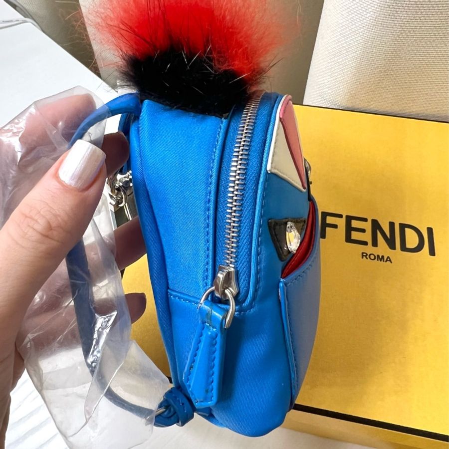 FENDI 經典Bugs系列 小毛怪吊飾小廢包(全新)-2
