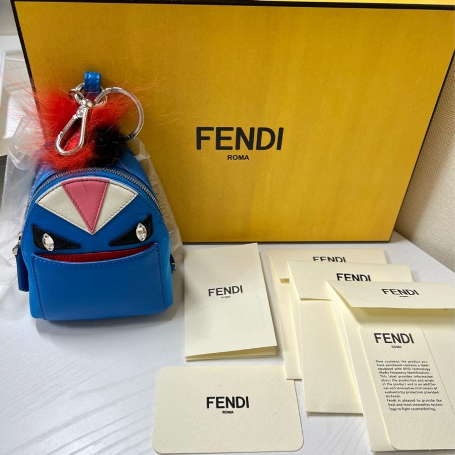 FENDI 經典Bugs系列 小毛怪吊飾小廢包(全新)-6
