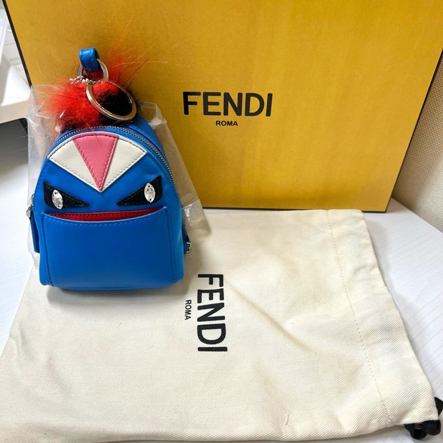 FENDI 經典Bugs系列 小毛怪吊飾小廢包(全新)-7