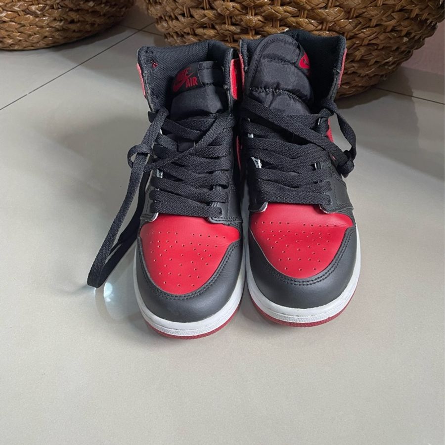 AIR JORDAN紅黑相間高筒鞋-0