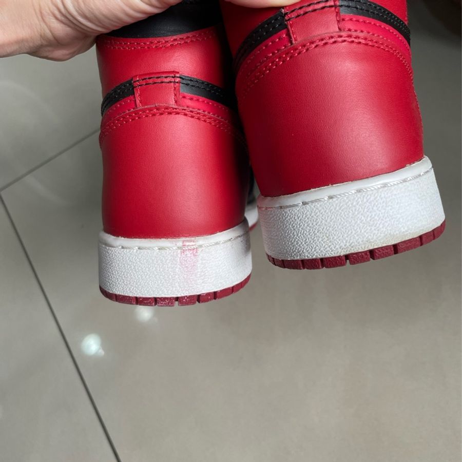 AIR JORDAN紅黑相間高筒鞋-3