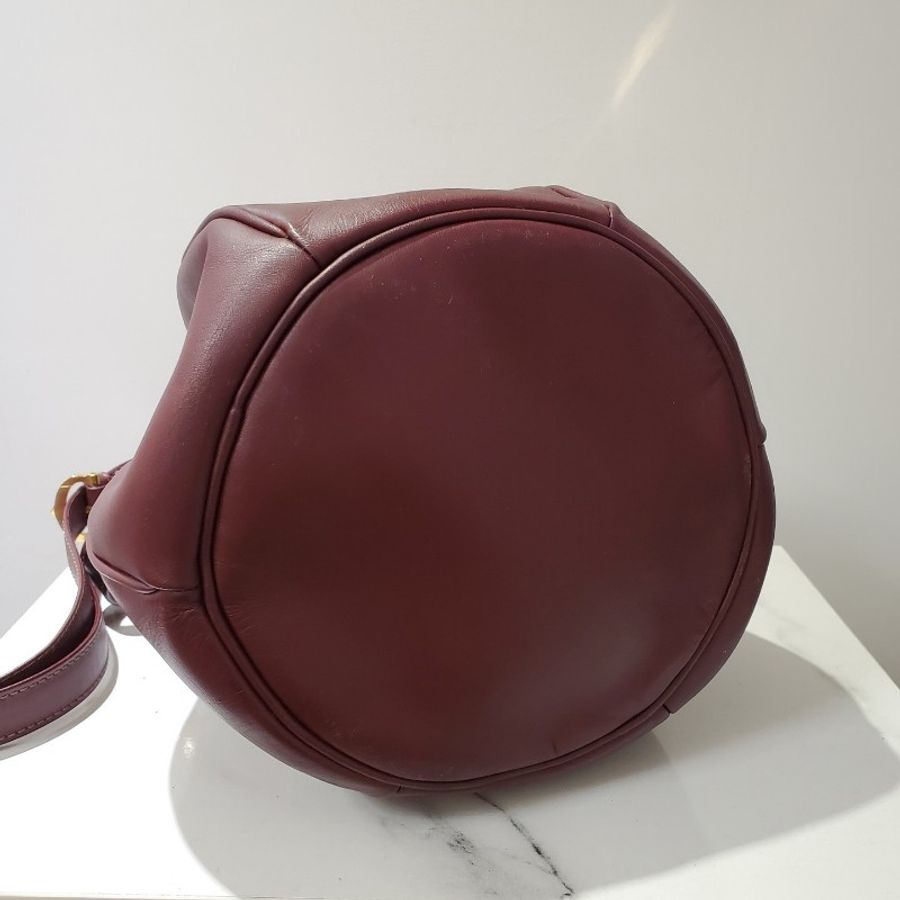 🎀👜曼蒂二手精品👜🎀 Cartier 卡地亞波爾多紅抽繩小號mini水桶包-4