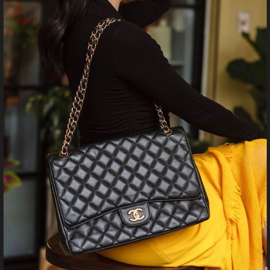 Chanel Classic Flap Maxi 貝嫂包-1