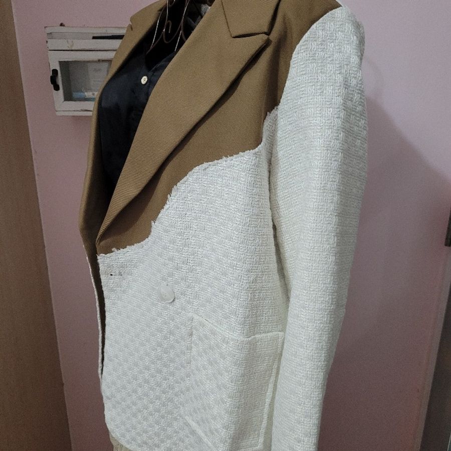 撞色拼接高單款西裝外套-1