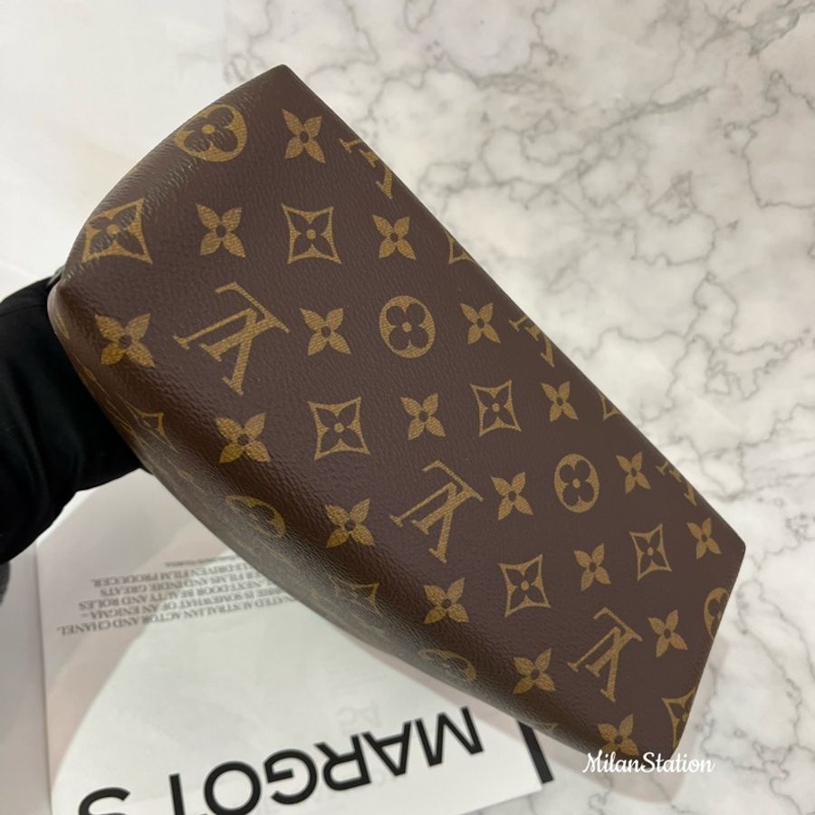 〈LV〉老花帆布拼黑色手拿包-6