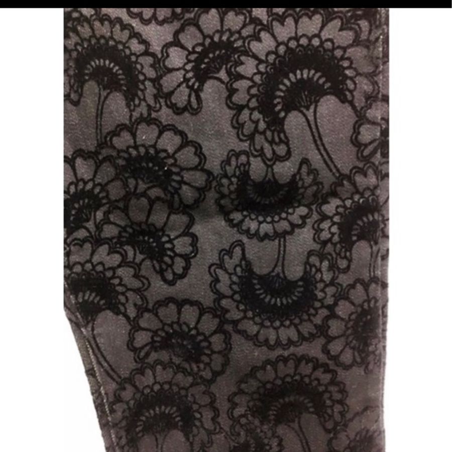 [近全新] 二名牌服裝 義大利頂級 Just Cavalli 牛仔褲 *立體絲絨緹花 詮釋著精緻奢華的時髦風格~-2