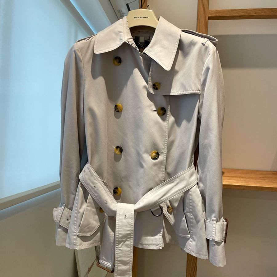 Burberry短版風衣尺寸UK8/USA6-1