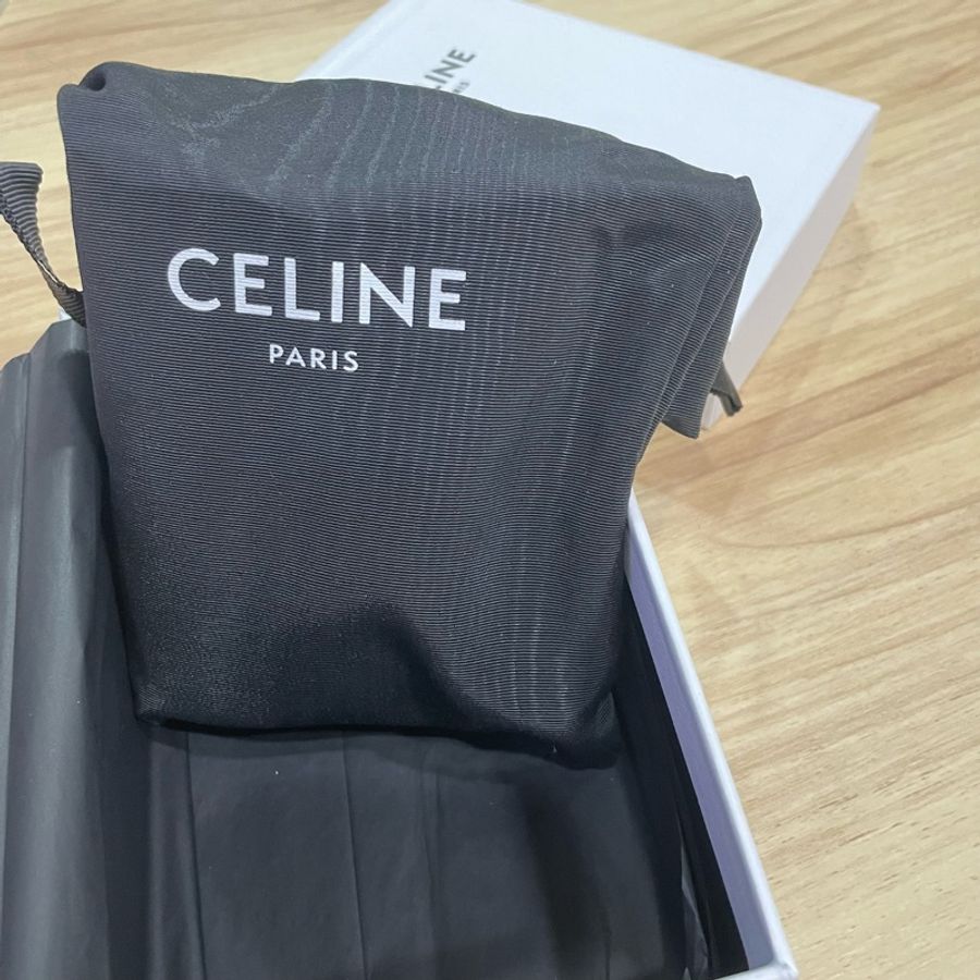 CELINE 黑色凱旋門皮夾-6