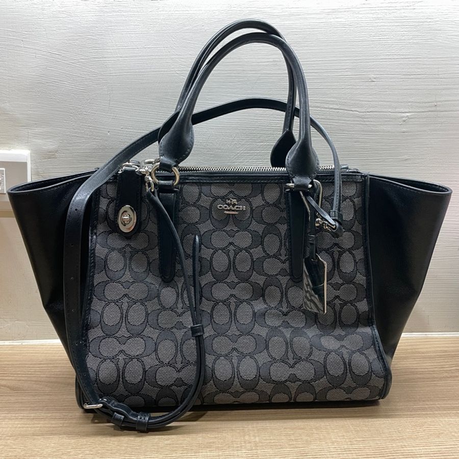 Coach經典老花手提包-0