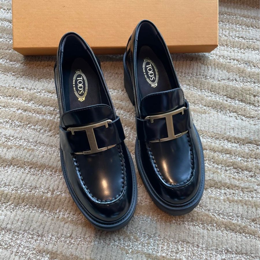 TOD's經典樂福鞋 39號(全新僅試穿)TOD’s loafers 厚底樂福鞋 皮鞋 真皮皮鞋 黑色皮鞋-0
