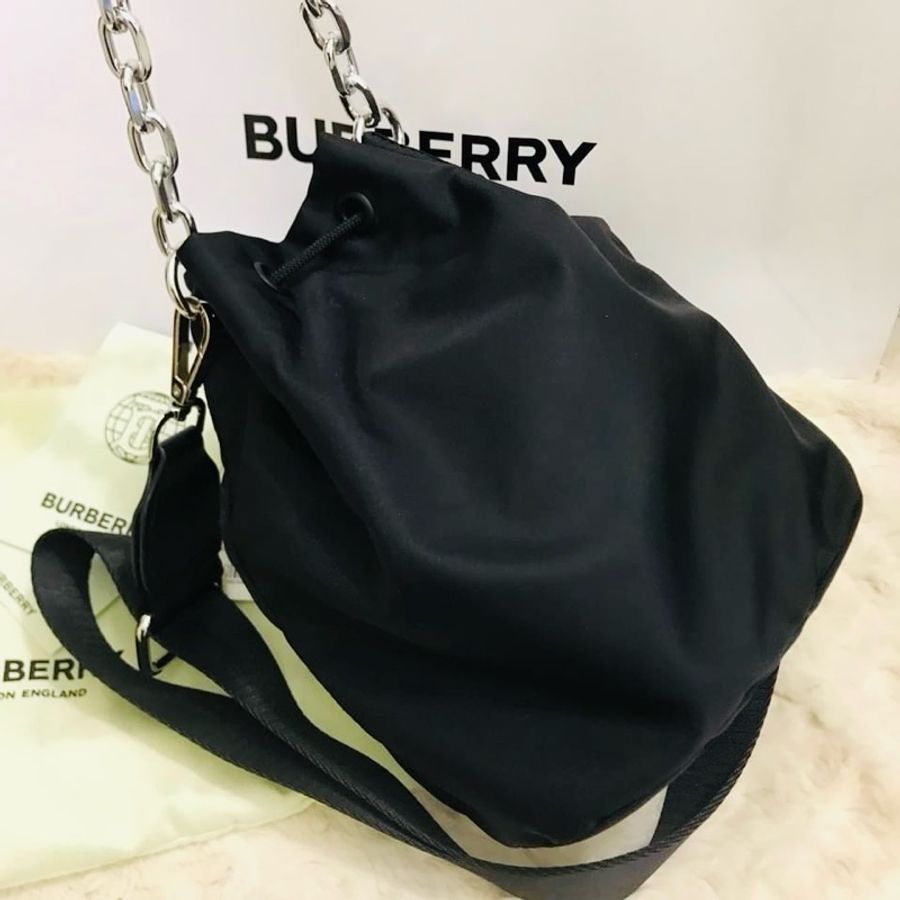 二手正品~近全新Burberry字母經典帆布/水桶包/可三背/稀缺實用款/全配(看圖看內文)誠可小議-16