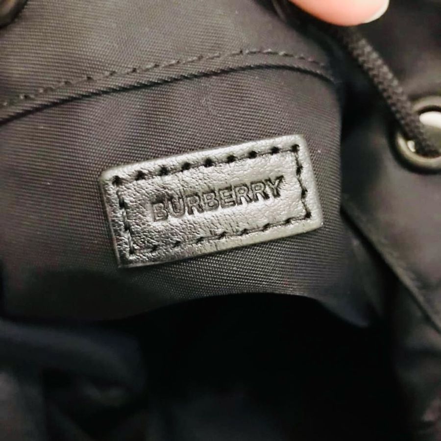 二手正品~近全新Burberry字母經典帆布/水桶包/可三背/稀缺實用款/全配(看圖看內文)誠可小議-21