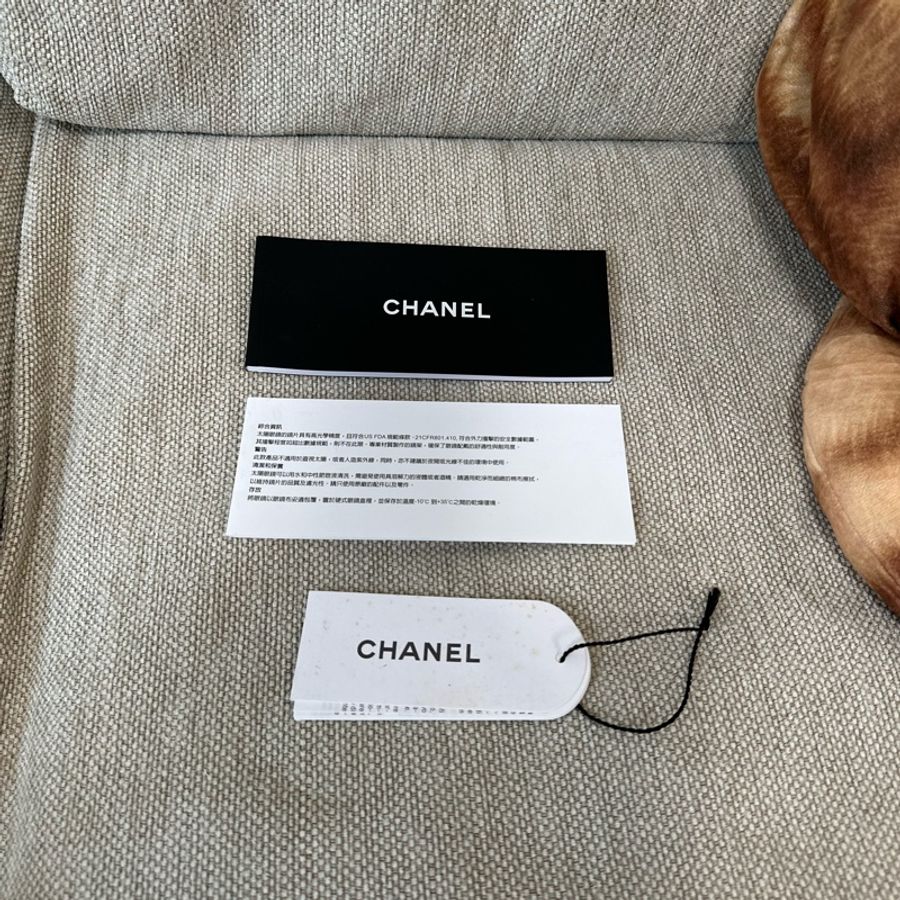 五千以下買到香奈兒 真香👍保證真品 已絕版 全黑 Chanel 黑色山茶花 太陽眼鏡-21