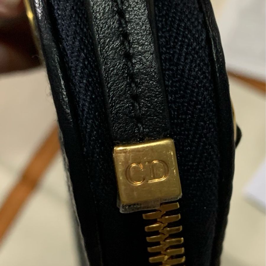 近新Dior 30 MONTAIGNE 手機包(已漲價至4萬台幣)-4