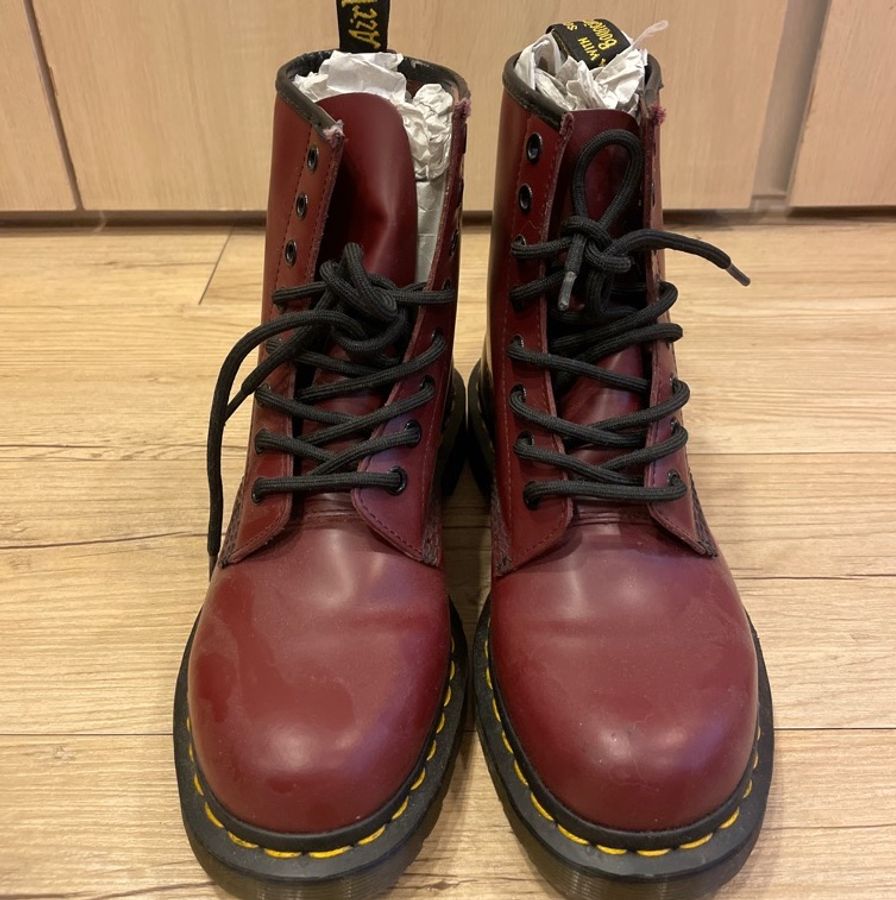 Dr.Martens 正品!八孔馬丁靴-1
