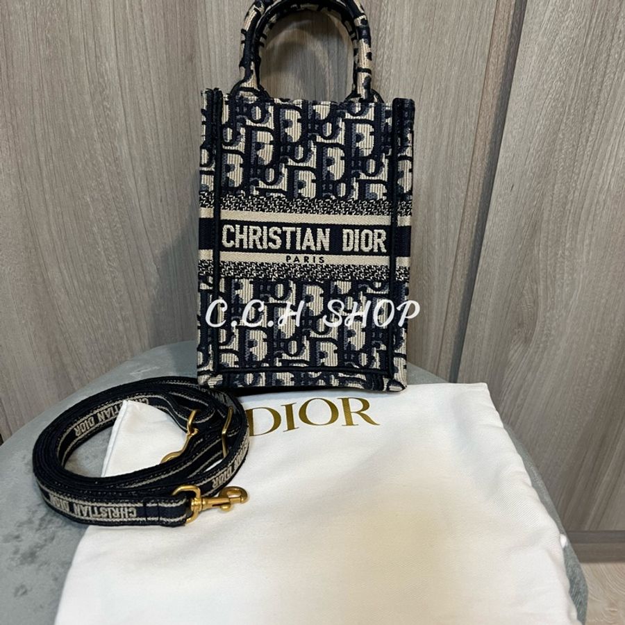 Dior mini book tote 手機包-0