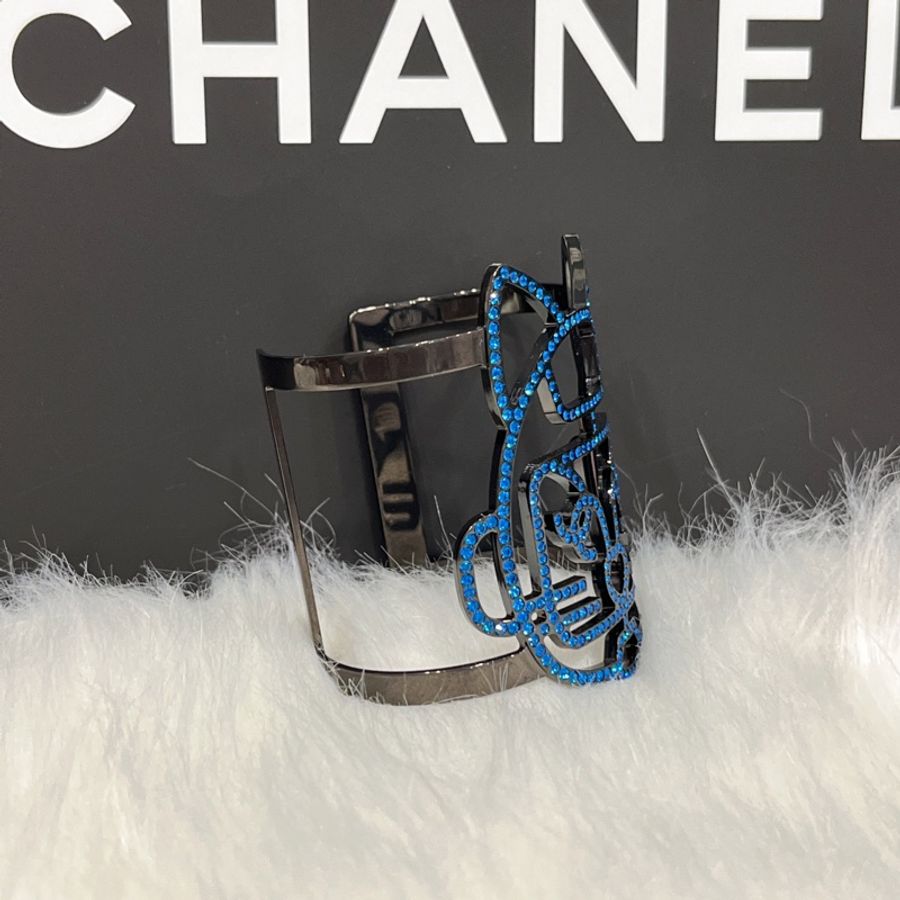 CHAENL 香奈兒 VIP限定 藍色水鑽 卡爾機器 貓咪 手環/手鐲/飾品-3