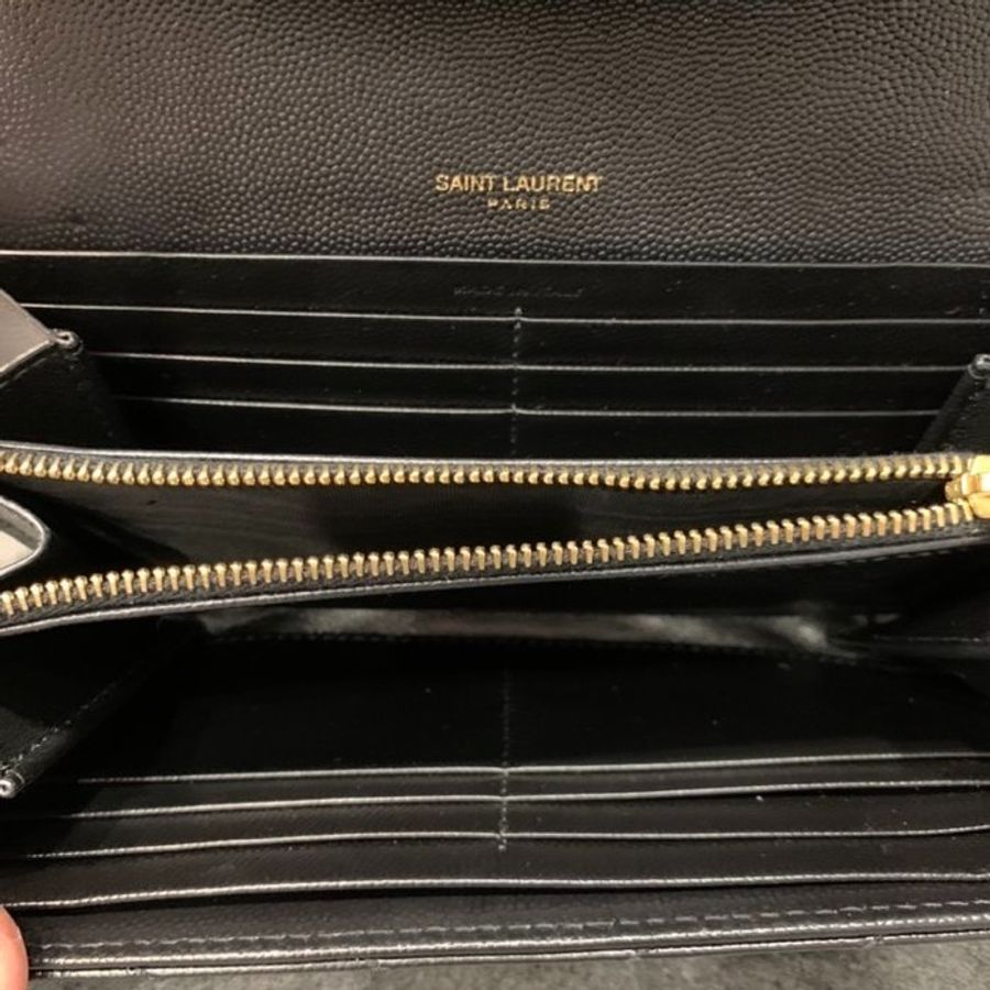 YVES SAINT LAURENT YSL 黑色山形紋 金釦 魚子醬皮 二折長夾/皮夾-4