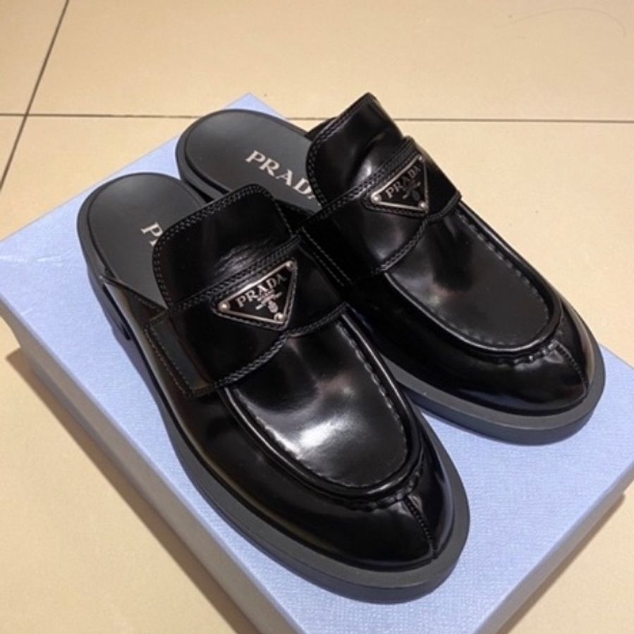 Prada chocolate 穆勒鞋-0