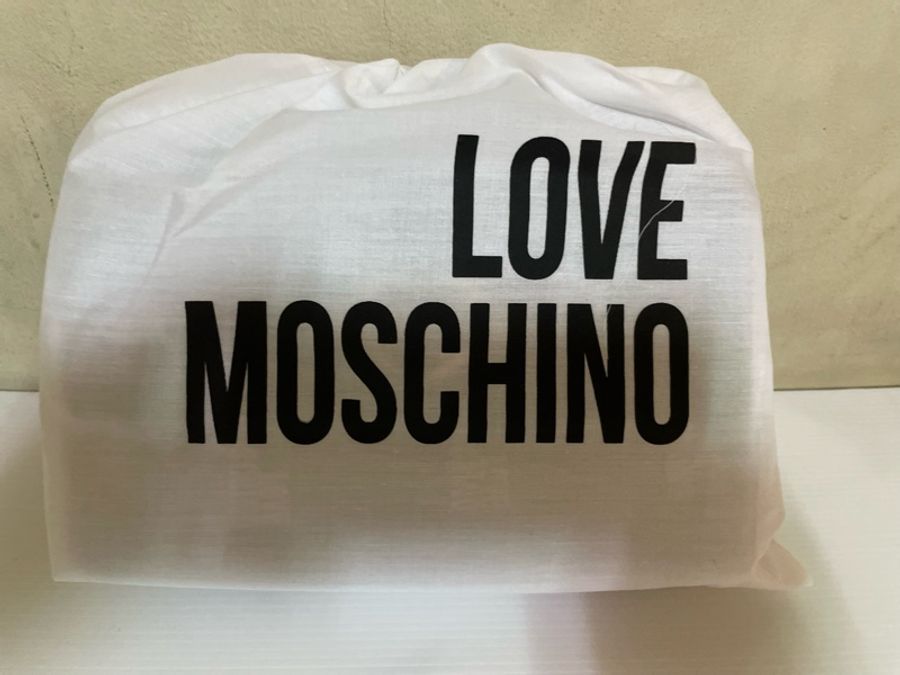 Moschino愛心💗鏈條包-1