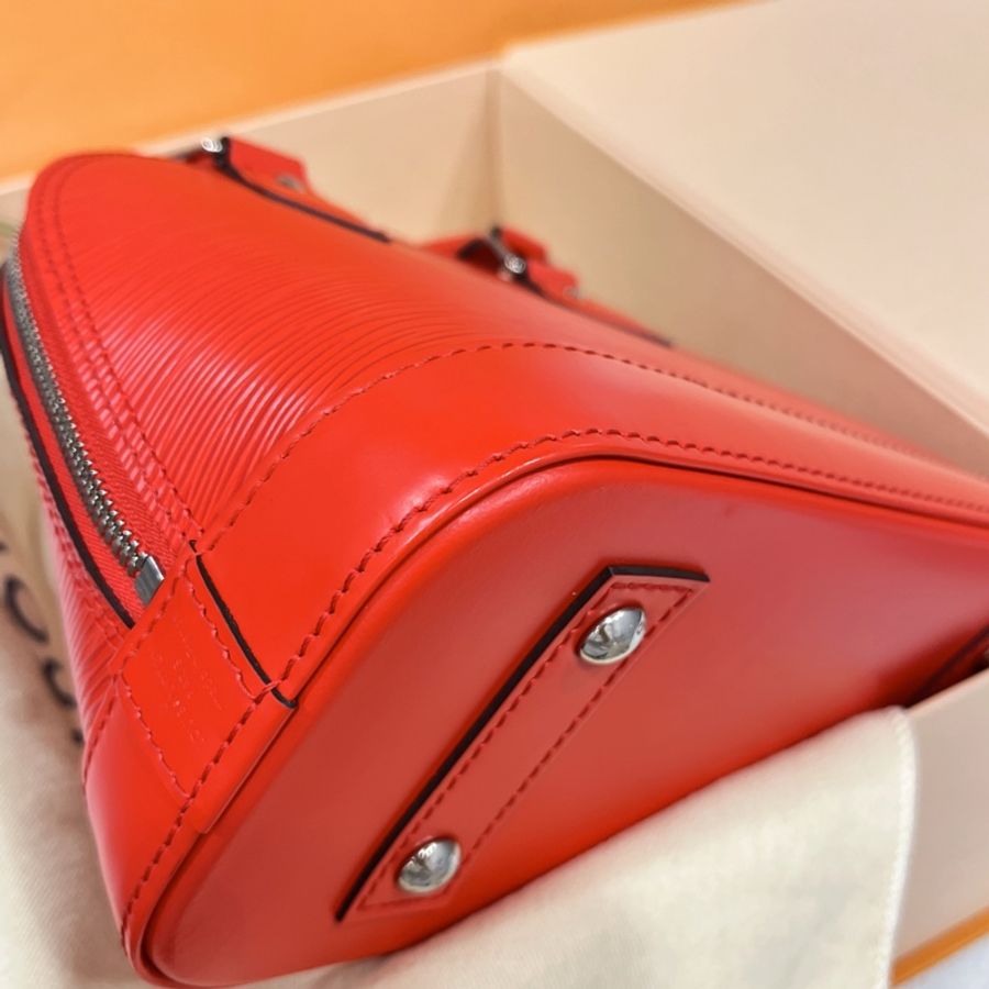 Louis Vuitton LV 紅色 EPI水波紋 BB艾瑪 手提包/斜背包/二用包-4