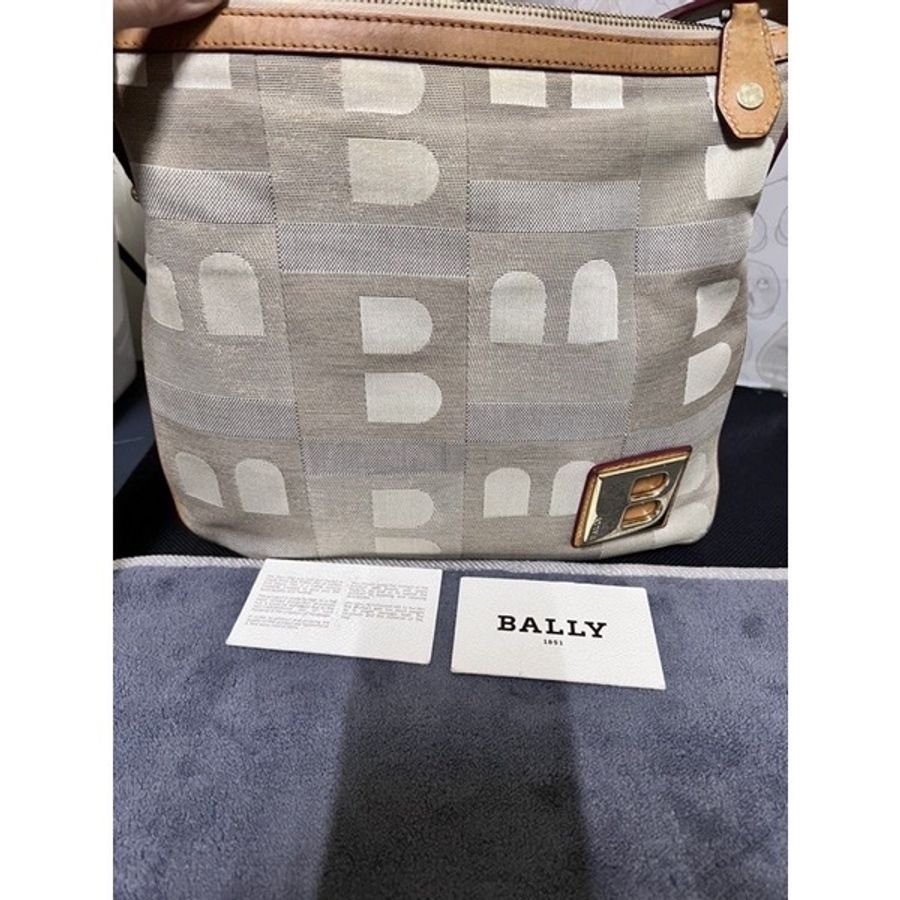 🧐BALLY 卡其色真皮和單寧布款肩背包置物大方包 古董包復古包- 2個包-1