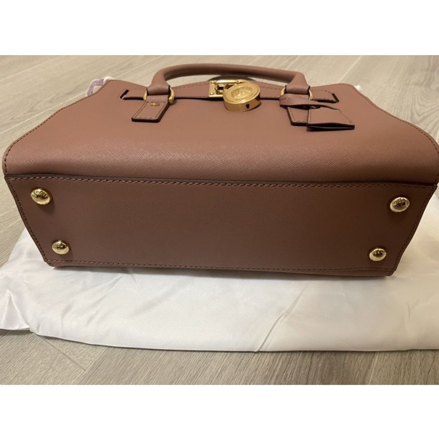 MICHAEL KORS 經典MK鎖頭手提/肩背鍊帶包-1