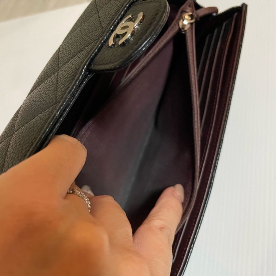 Chanel格菱小羊皮長夾-16