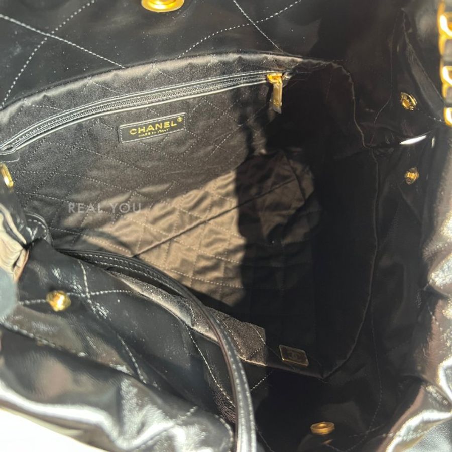 CHANEL 22 BAG (油臘皮款)-4