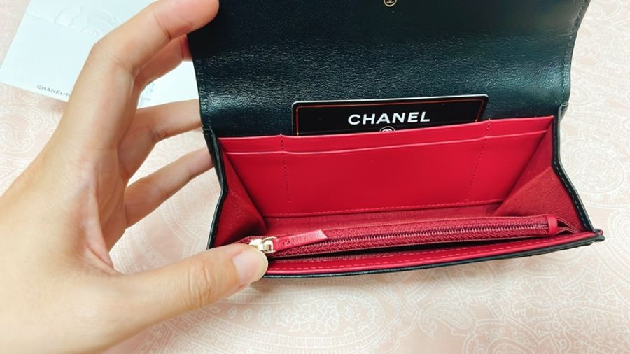 CHANEL 19 口蓋中夾 (黑色)-3