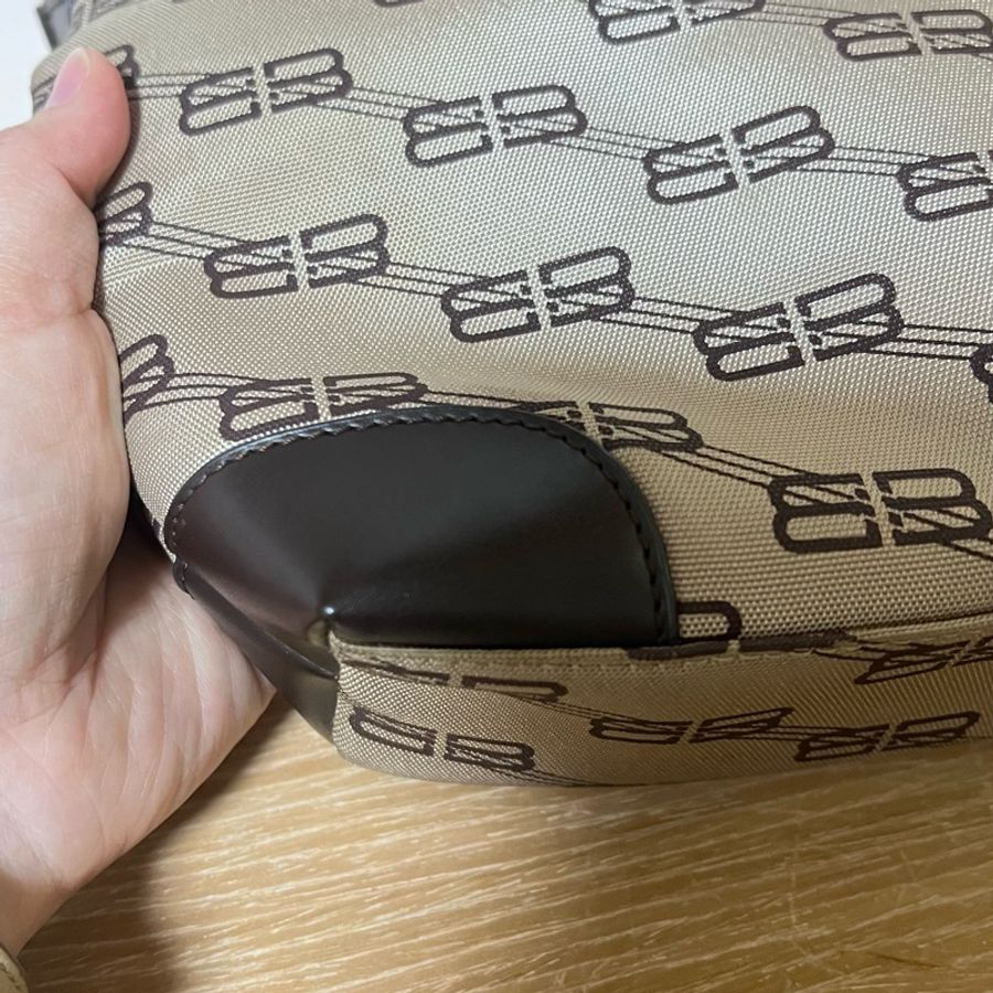 balenciaga巴黎世家 老花 logo水餃 手提 肩背 包-1