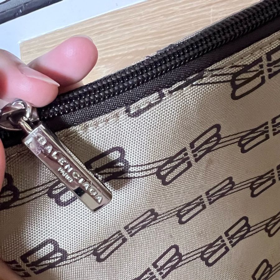 balenciaga巴黎世家 老花 logo水餃 手提 肩背 包-5