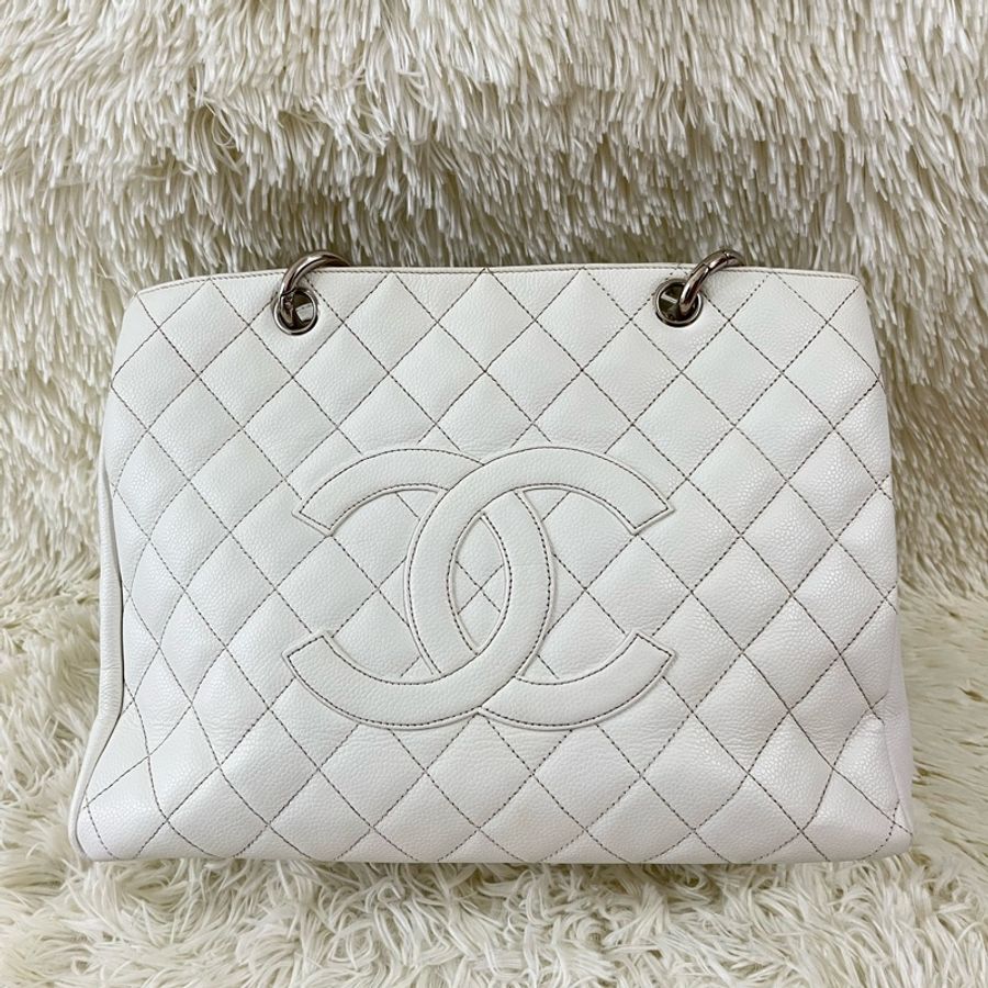 Chanel GST白色銀鏈豆腐包-22