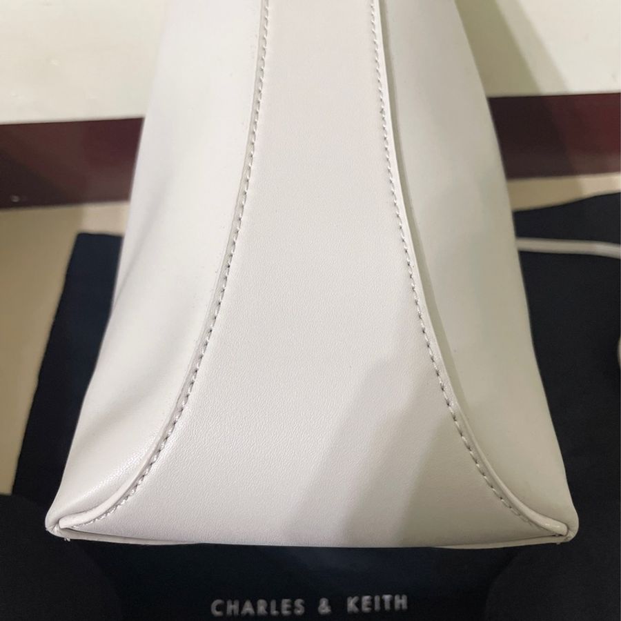 Charles&Keith 大容量單肩簡約托特包 子母包設計-4