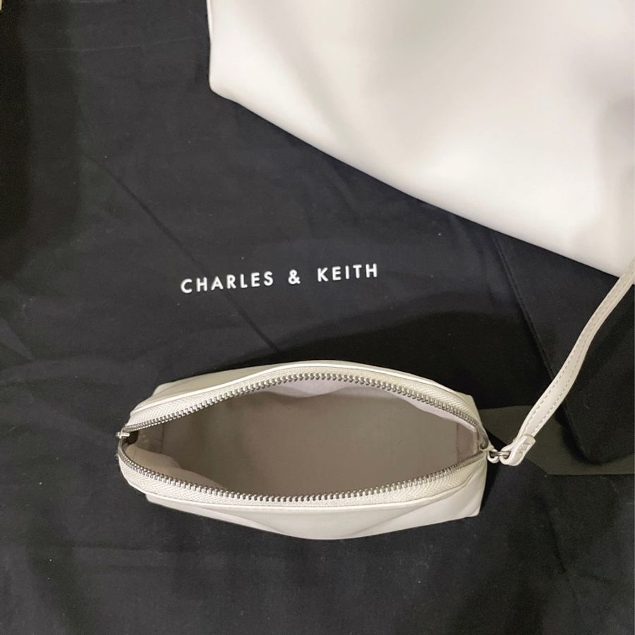 Charles&Keith 大容量單肩簡約托特包 子母包設計-8