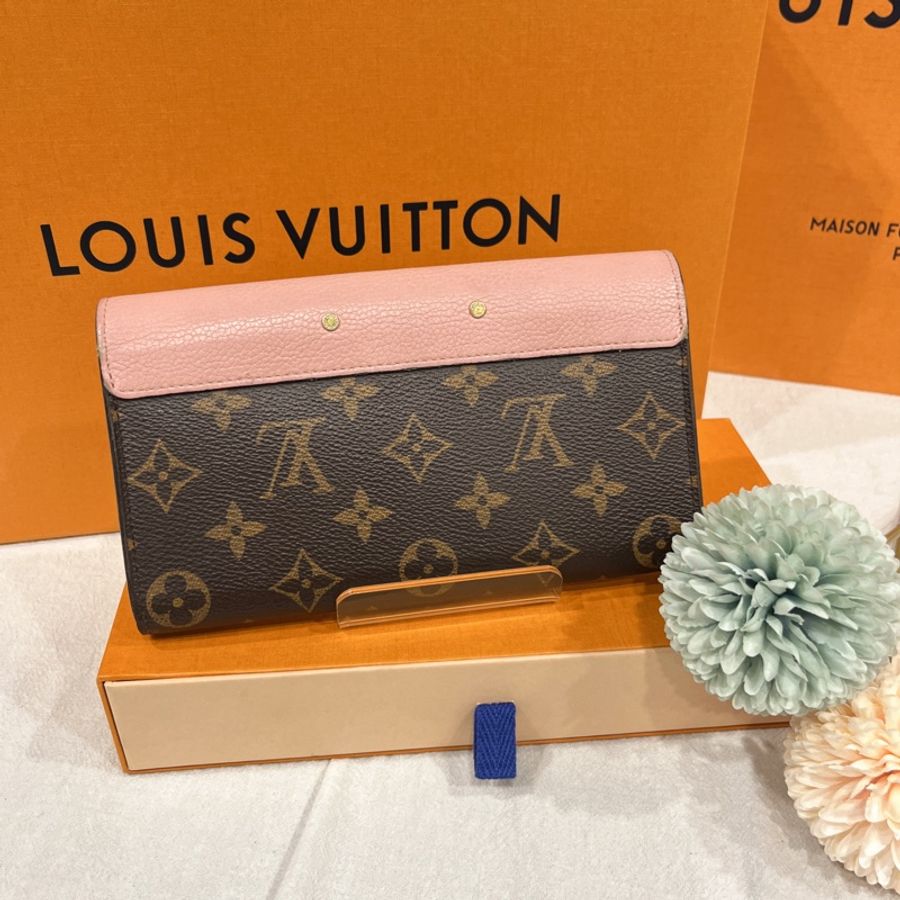 LOUIS VUITTON LV 老花字紋拼粉色皮革 PALLAS1系列二折16卡長夾/皮夾-1