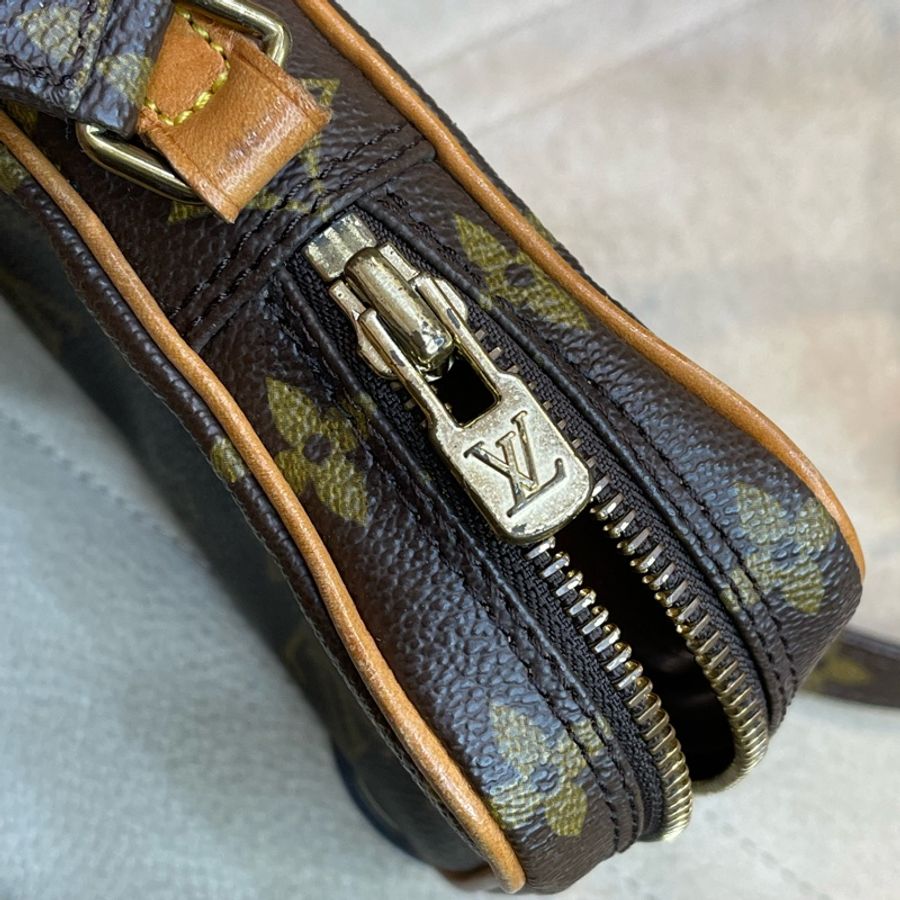 Louis Vuitton 老花迷你相機包-9