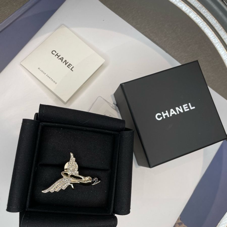 chanel 限量胸針-0