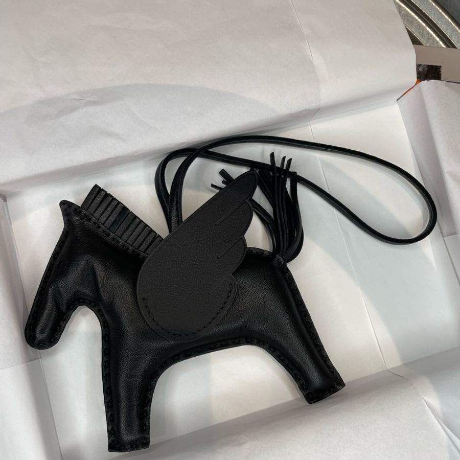 Hermes 限量黑馬-0